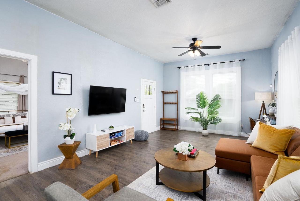 Modern 3 Bed, 2 Bath Home Minutes To Downtown & Alamodome San Antonio Exterior foto