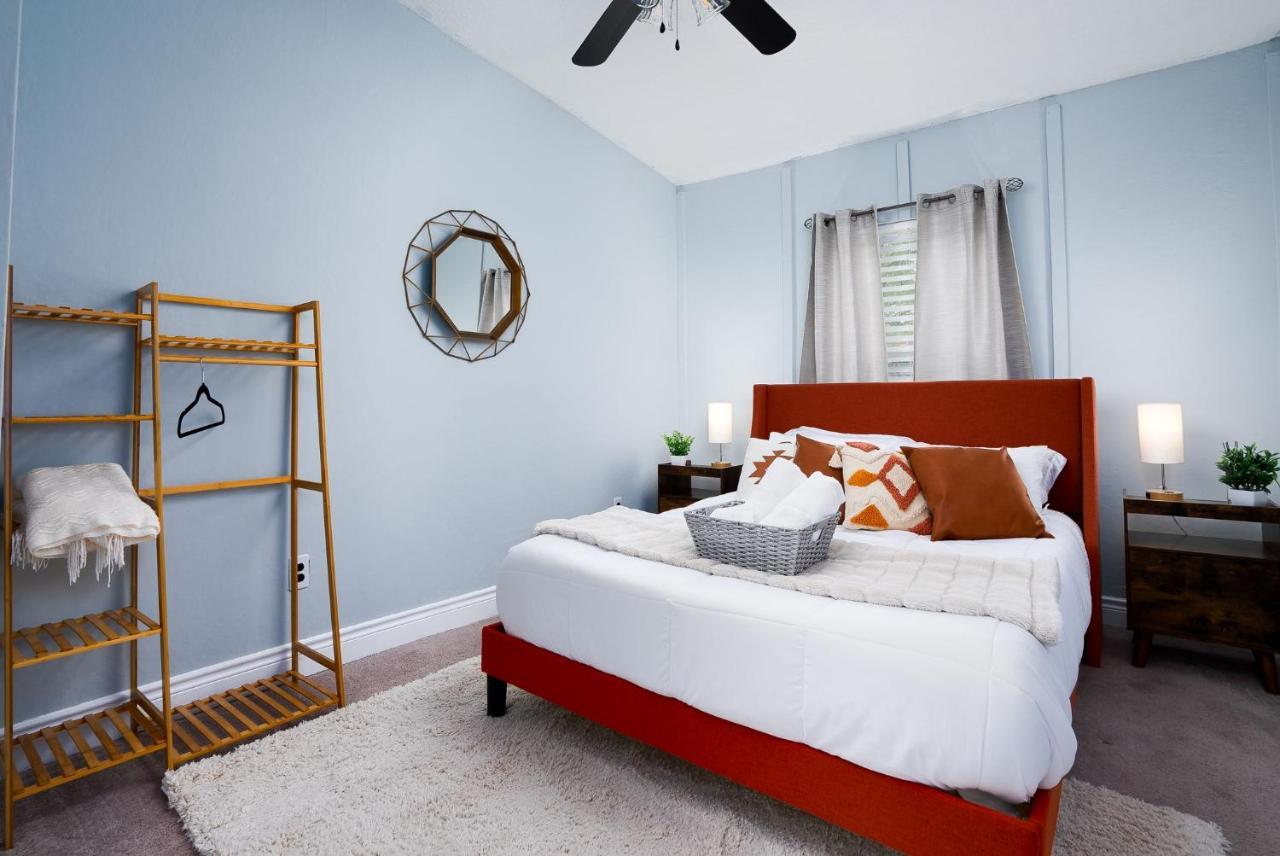Modern 3 Bed, 2 Bath Home Minutes To Downtown & Alamodome San Antonio Exterior foto
