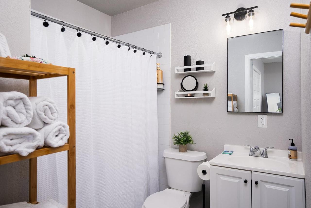 Modern 3 Bed, 2 Bath Home Minutes To Downtown & Alamodome San Antonio Exterior foto